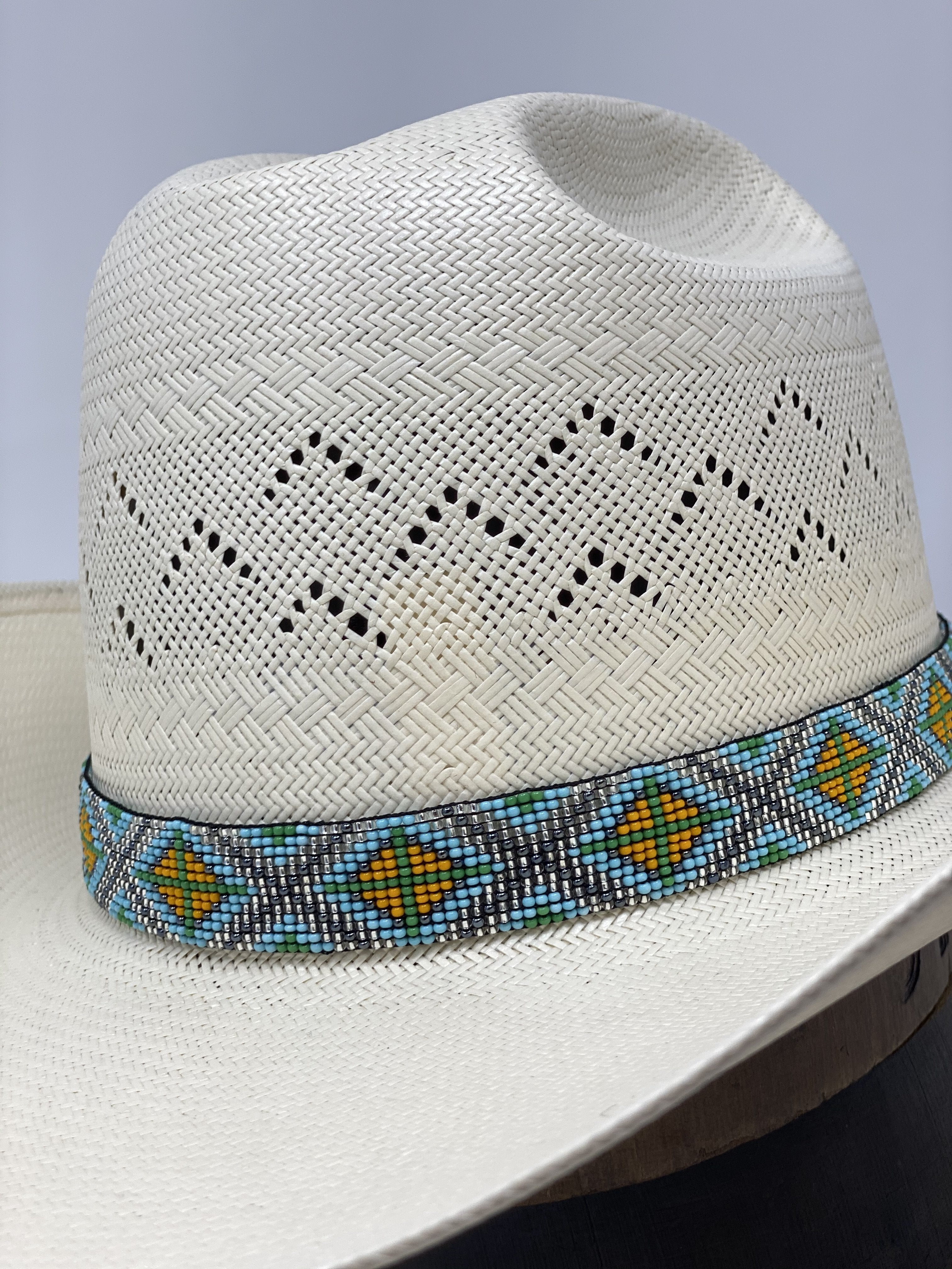 The Hat Band – Jeuje